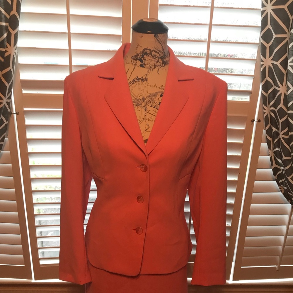 Women’s Kasper Suit